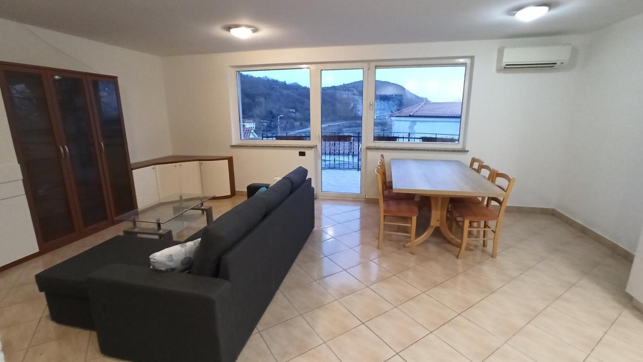Apartma Apollonio Črni Kal Exteriör bild