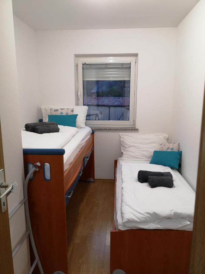 Apartma Apollonio Črni Kal Exteriör bild
