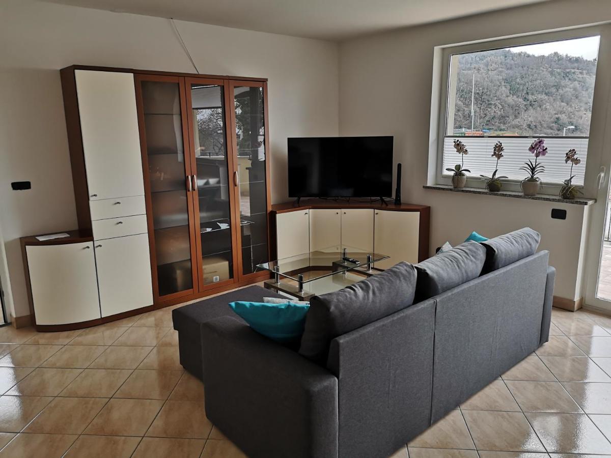 Apartma Apollonio Črni Kal Exteriör bild