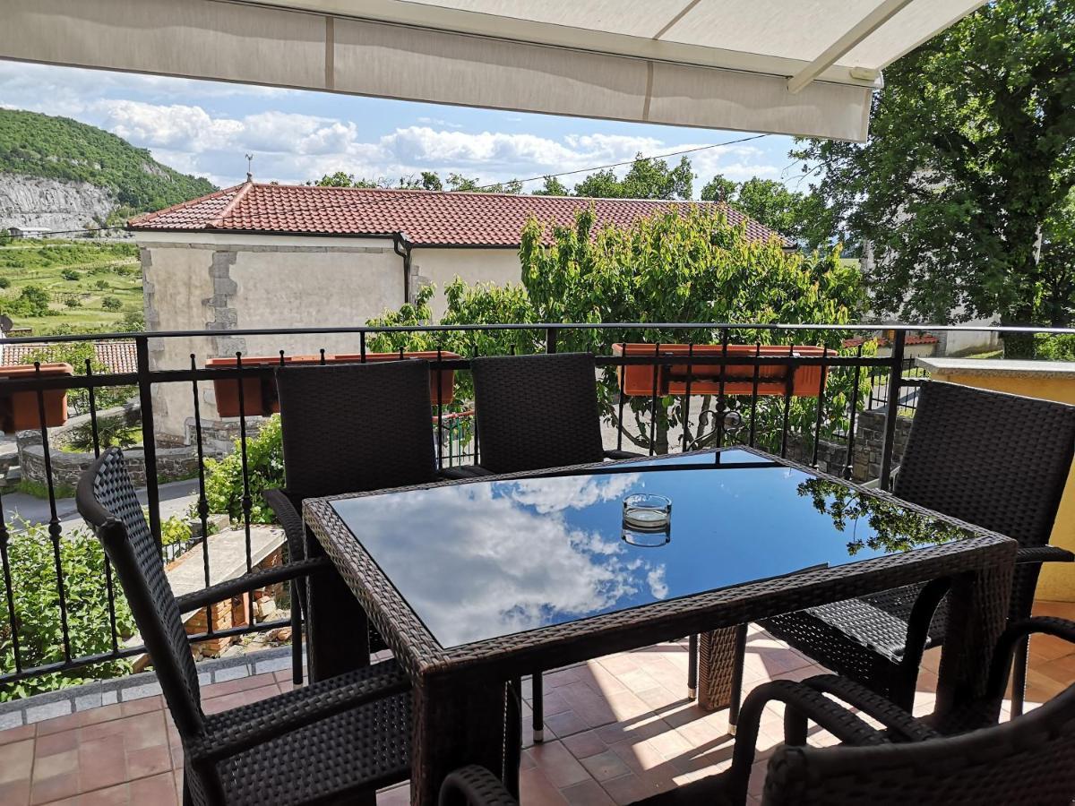 Apartma Apollonio Črni Kal Exteriör bild